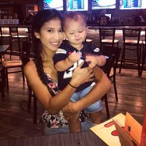 Meet your Posher, Rebecca